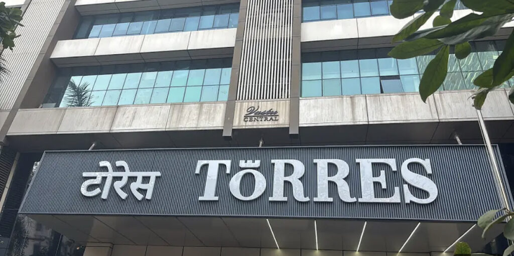 Torres कंपनी ने काफ़ी ज़्यादा पैसे निवेशकों से लेकर 10 % हर हफ़्ते देने का वादा की था जिसने अब फेल हो गये है। 